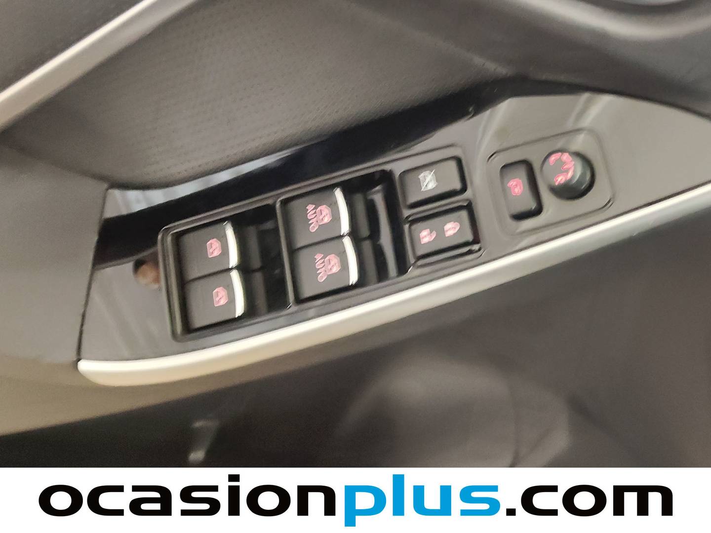 Foto Subaru Forester Subaru Forester 2.0 Executive Plus Lineartronic (240 CV)