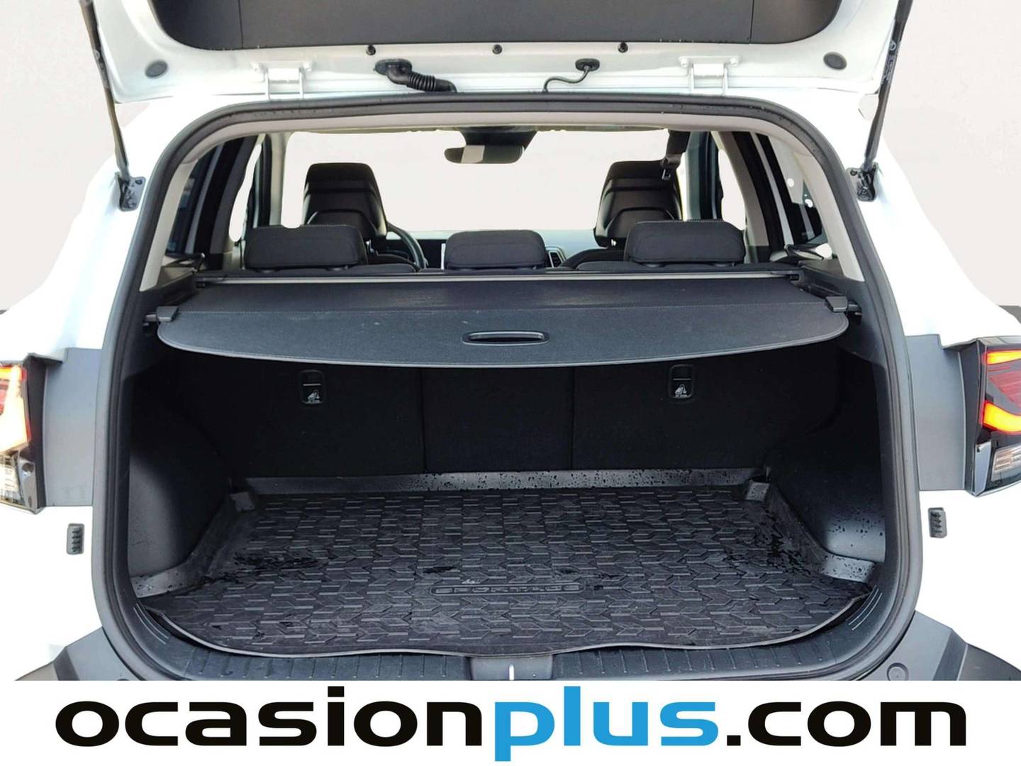 Fotos maletero KIA Sportage KIA Sportage 1.6 T-GDi MHEV Drive 4x2 (150 CV)