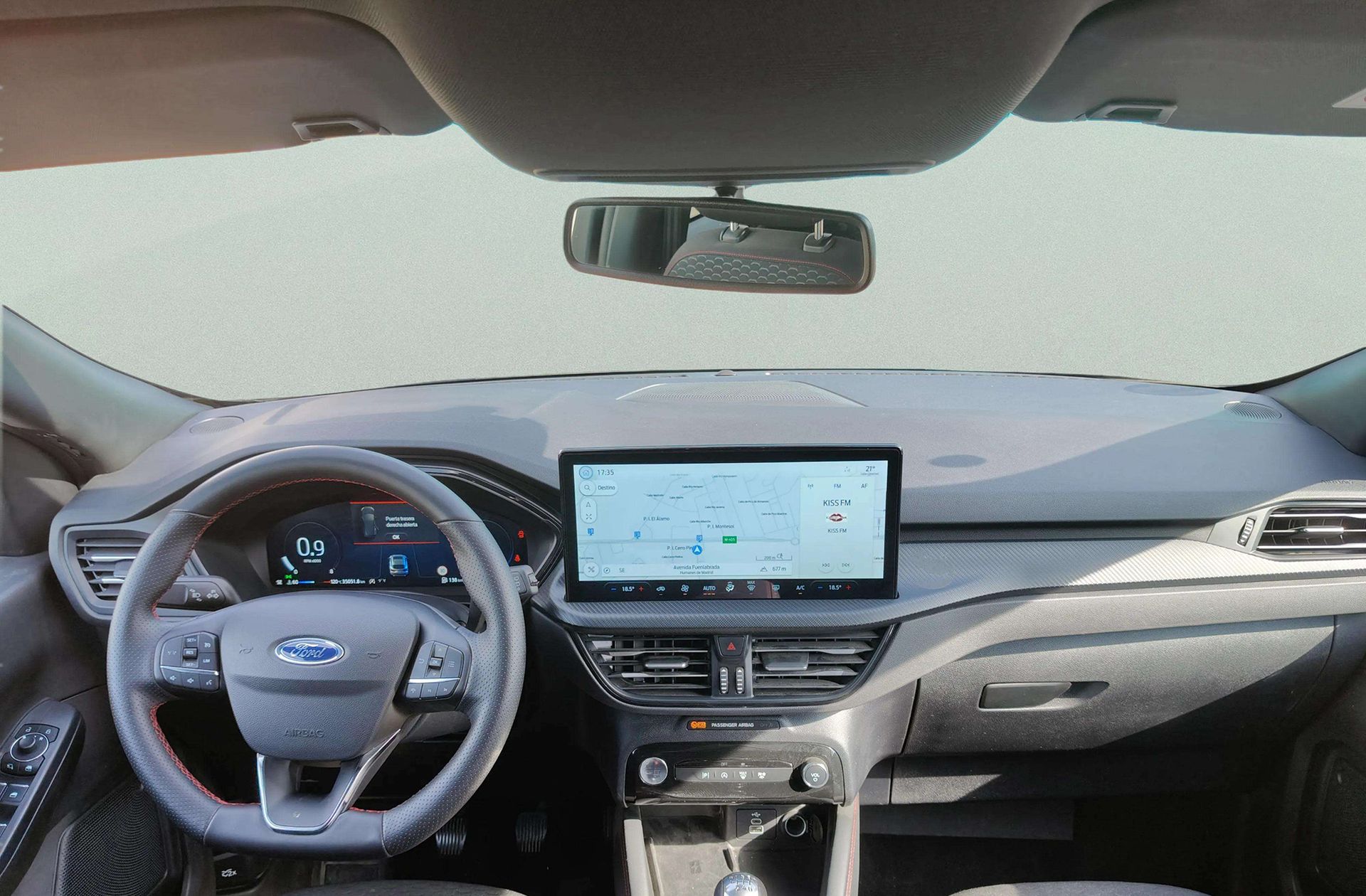 Ford Kuga 1.5T EcoBoost ST-Line 4x2 - foto 7