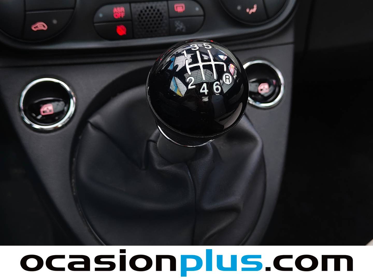 Fiat 500 Fiat 500 1.0 Hybrid Dolcevita (70 CV) de segunda mano