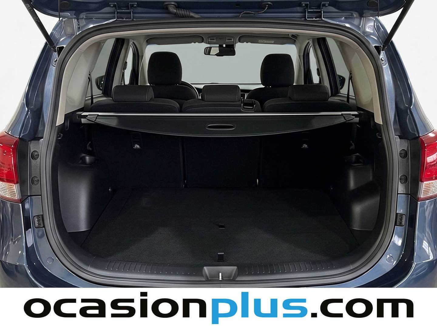 Fotos maletero KIA Carens KIA Carens 1.6 GDi Drive (135 CV)