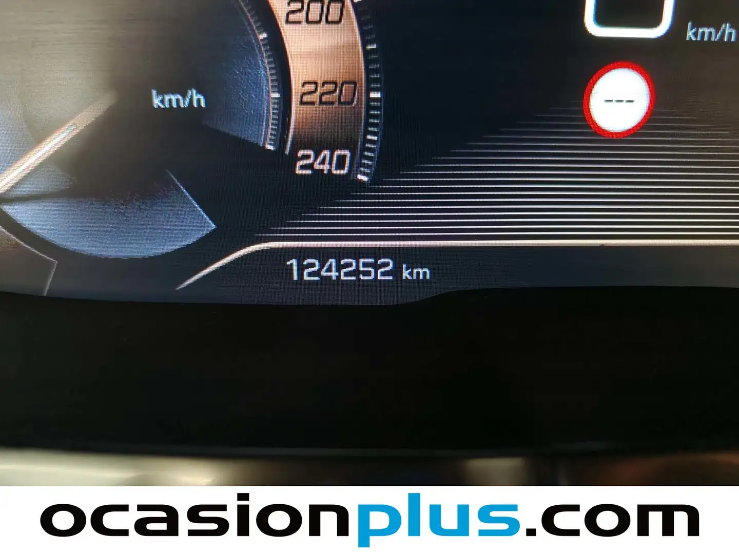 Foto Peugeot 3008 Peugeot 3008 BlueHDi 150 S&S GT Line (150 CV)