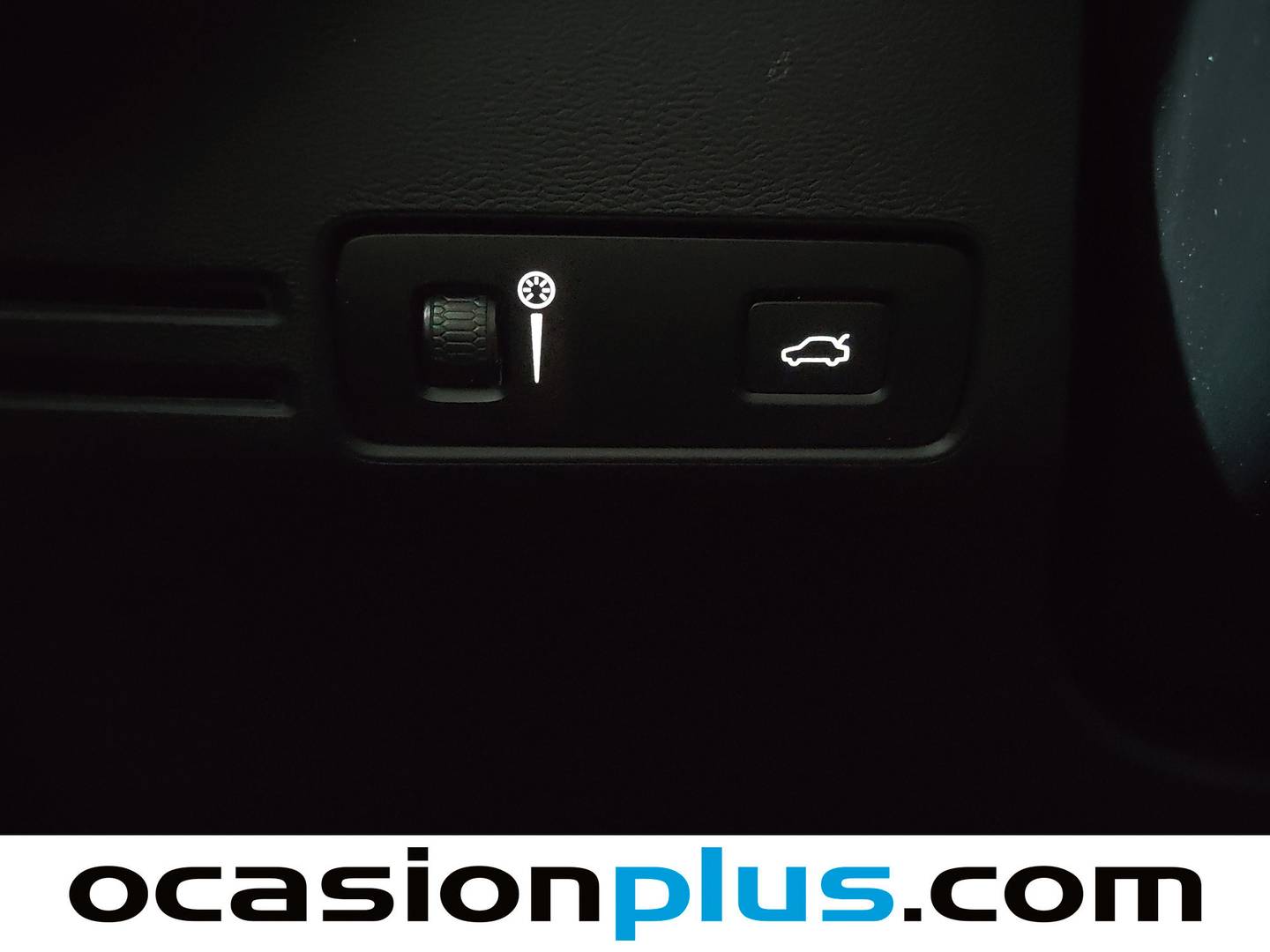 Volvo XC40 Volvo XC40 T2 Essential (129 CV) al mejor precio