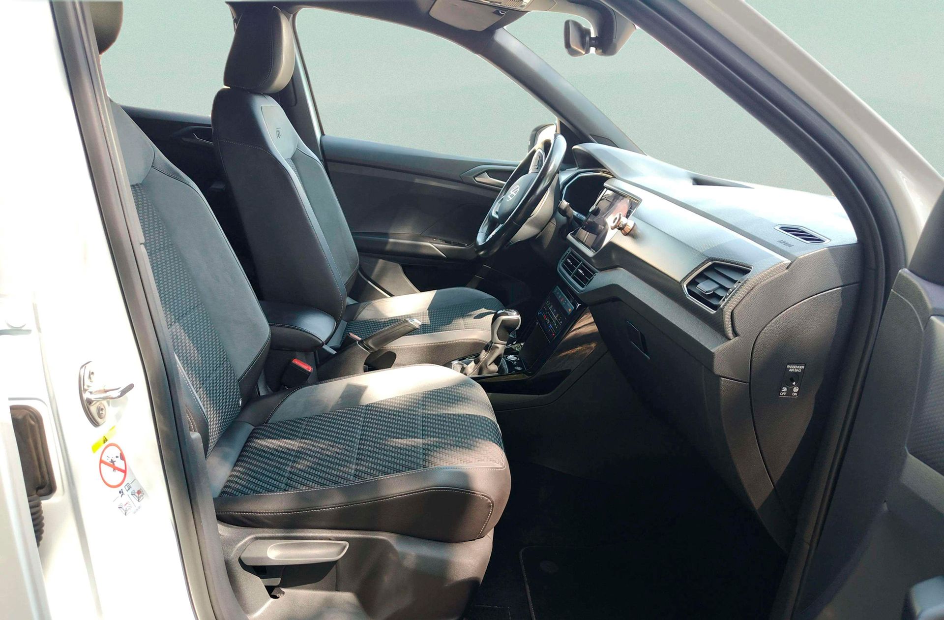Volkswagen T-Cross Sport 1.5 TSI DSG Pack R-Line - foto 19