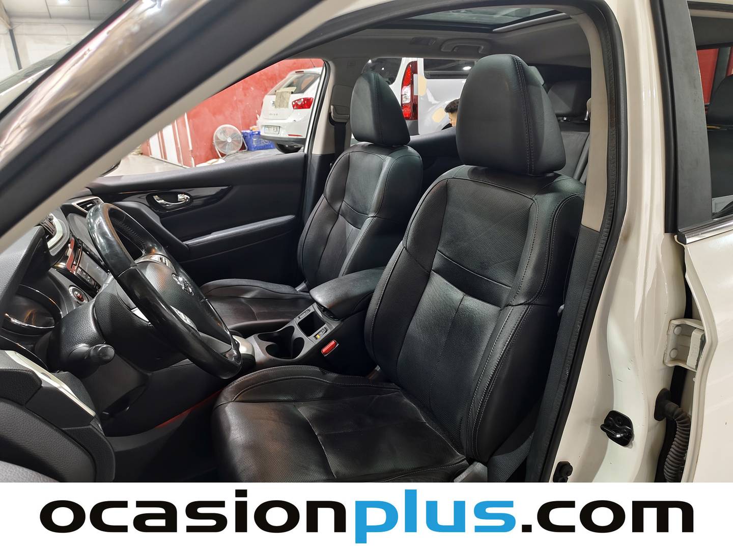 Foto asientos delanteros Nissan QASHQAI Nissan Qashqai dCi 130 Tekna 4x2 XTronic (130 CV)