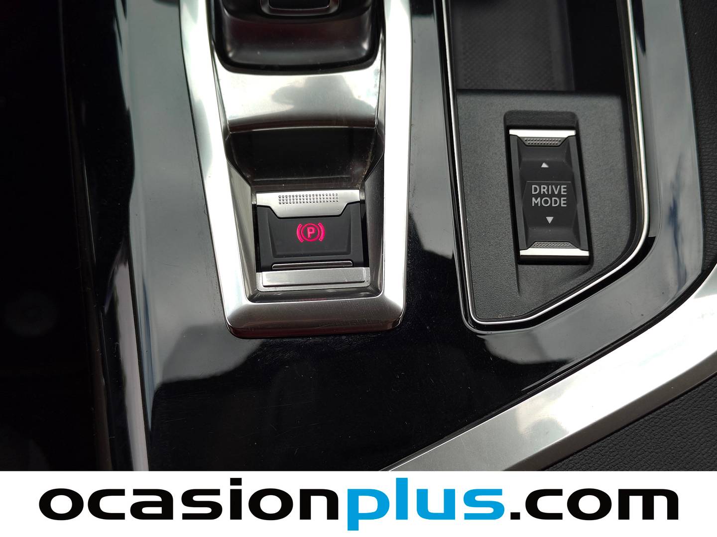 Peugeot 3008 Peugeot 3008 BlueHDi 130 S&S Active Pack EAT8 (130 CV) automático