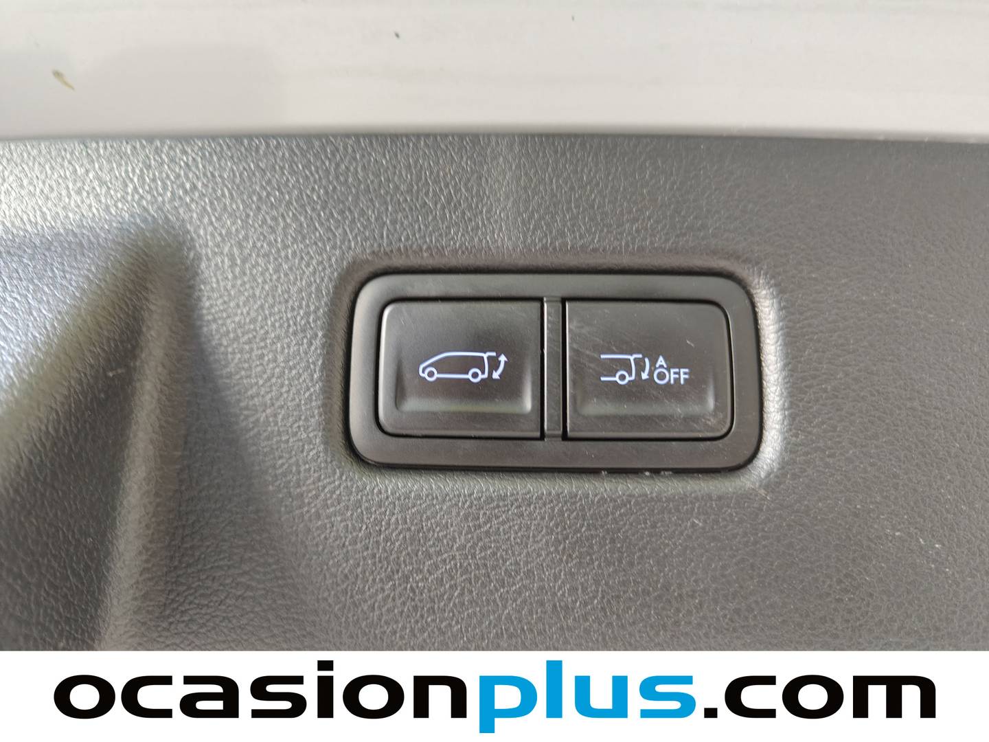 Foto Hyundai Staria Hyundai Staria 2.2 CRDI Maxx 9S (177 CV) 9 Plazas