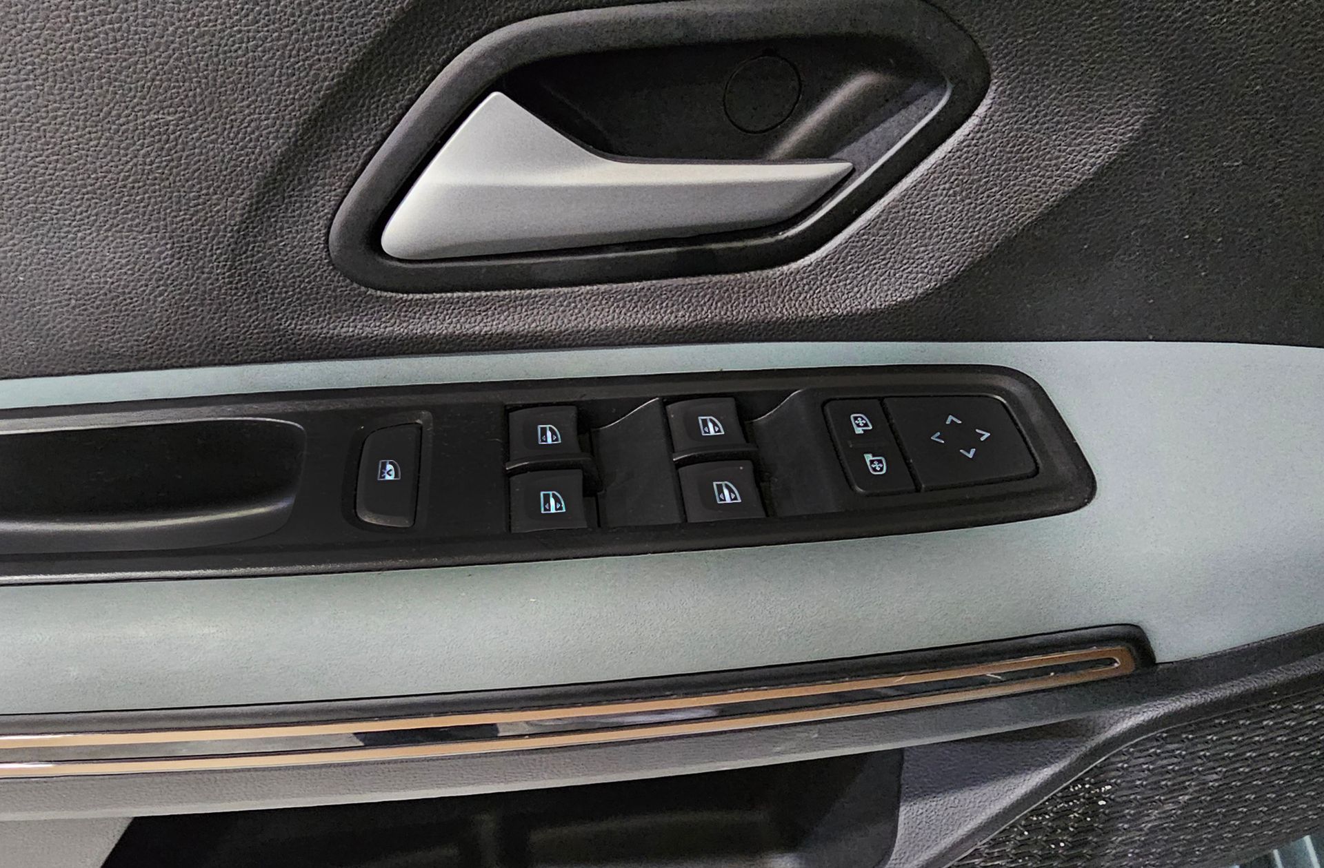 Dacia Jogger Extreme Hybrid 7 plazas - foto 34