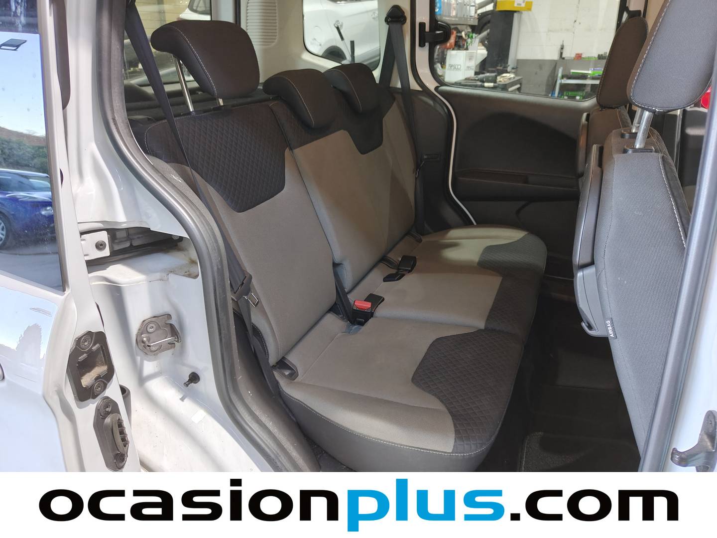 Foto Ford Tourneo Courier Ford Tourneo Courier 1.5 TDCi Trend (95 CV)