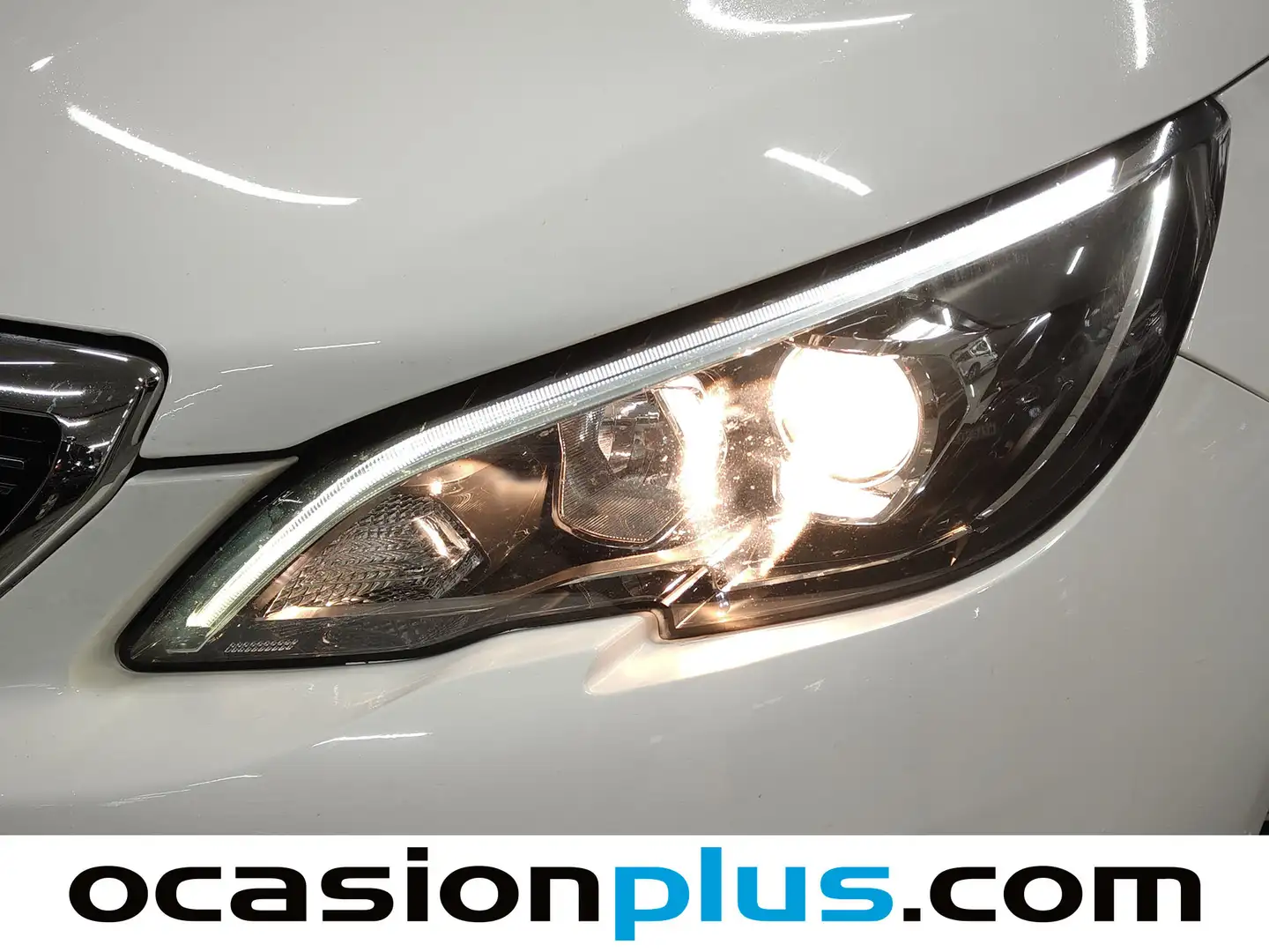 Foto Peugeot 308 Peugeot 308 BlueHDi 130 S&S Allure (130 CV)