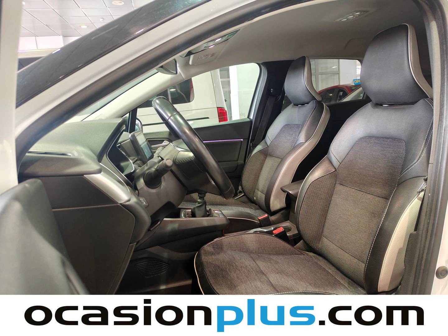 Foto asientos delanteros Renault Captur Renault Captur Techno TCe (90 CV)