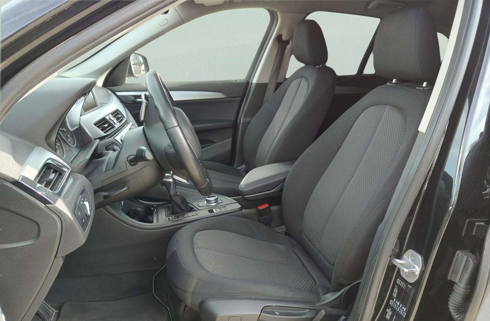 BMW X1 sDrive18d - foto 13