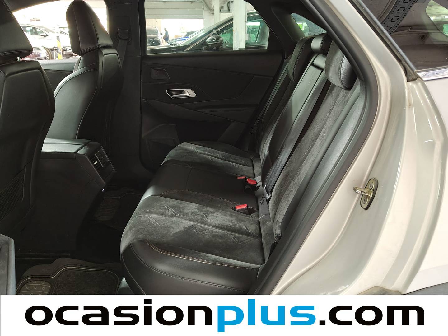 Foto DS DS 7 Crossback DS DS7 Crossback BlueHDi 130 DE Performance Line AT (130 CV)