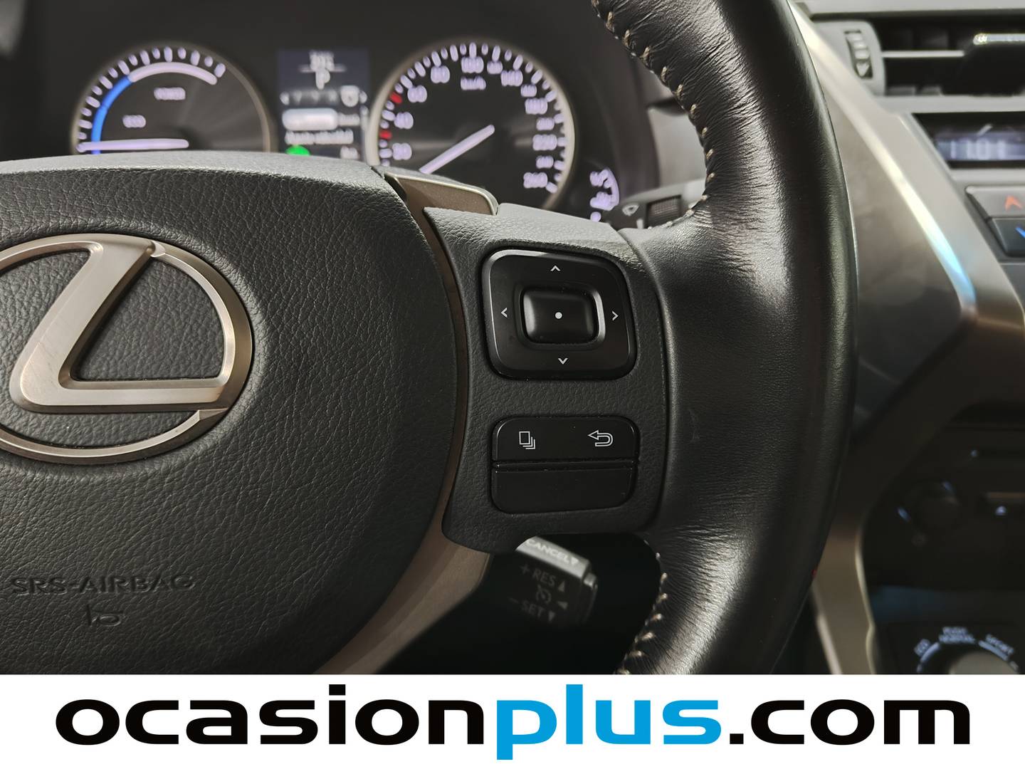 Lexus NX Lexus NX 300h Corporate 2WD + Navibox (197 CV) 197cv
