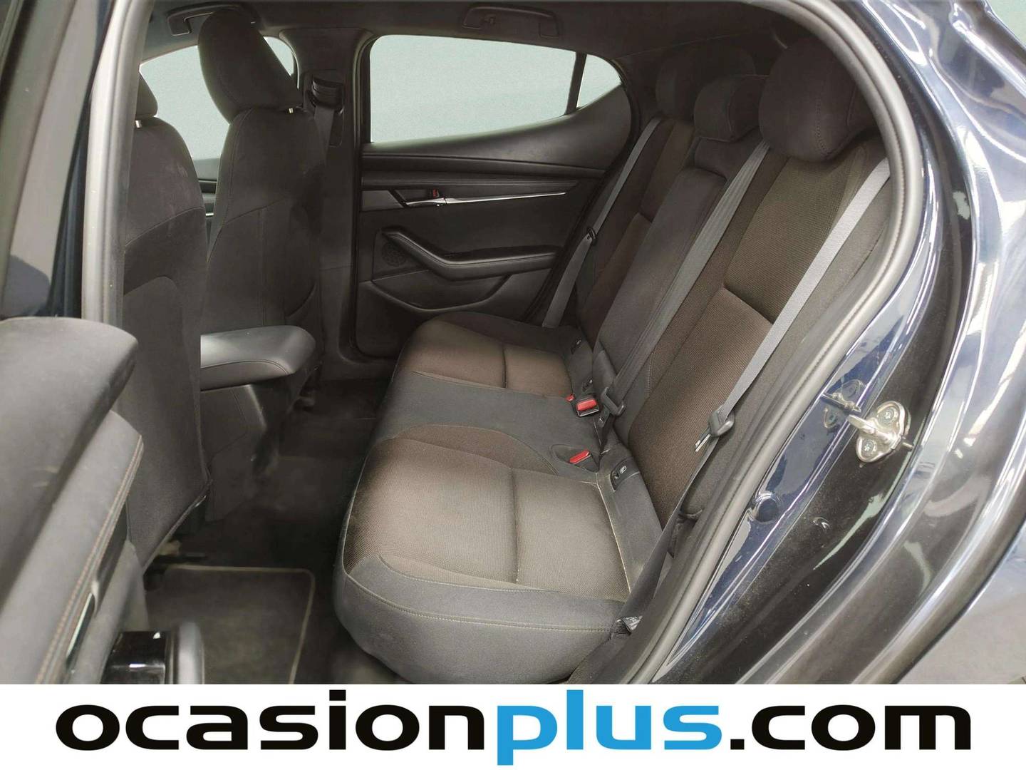 Foto asientos traseros Mazda Mazda3 Mazda Mazda 3 2.0 e-Skyactiv-G Evolution (122 CV)