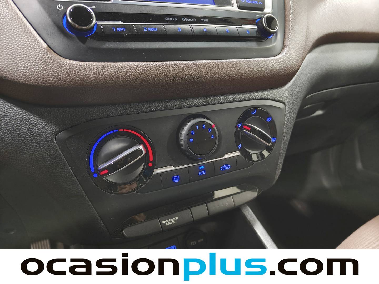 Equipamiento del Hyundai i20 Hyundai i20 1.2 MPI Klass  (84 CV)