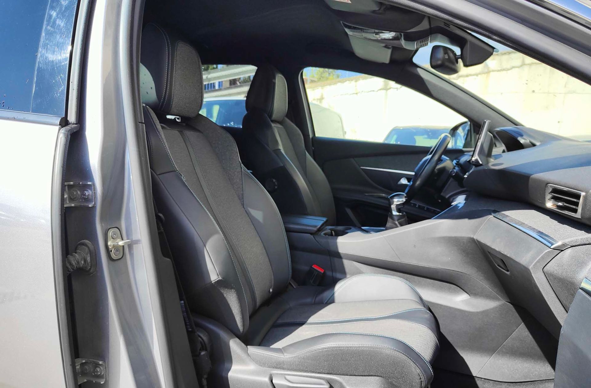 Peugeot 3008 PureTech 130 Allure Pack - foto 20