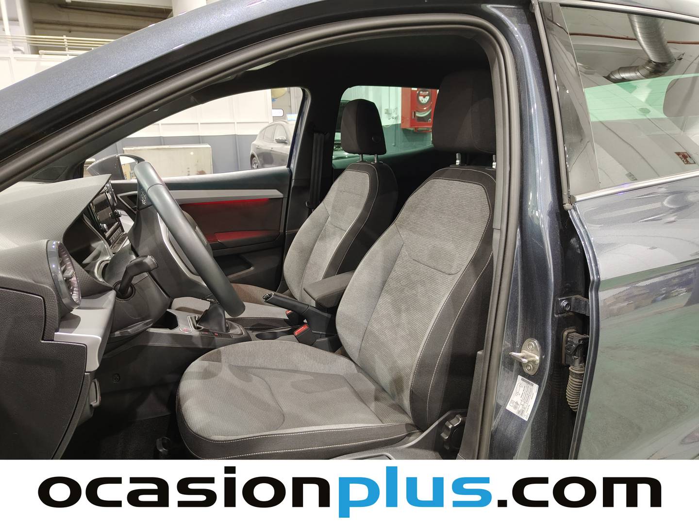 Foto asientos delanteros Seat Ibiza Seat Ibiza 1.0 TSI S&S Xcellence  (115 CV)