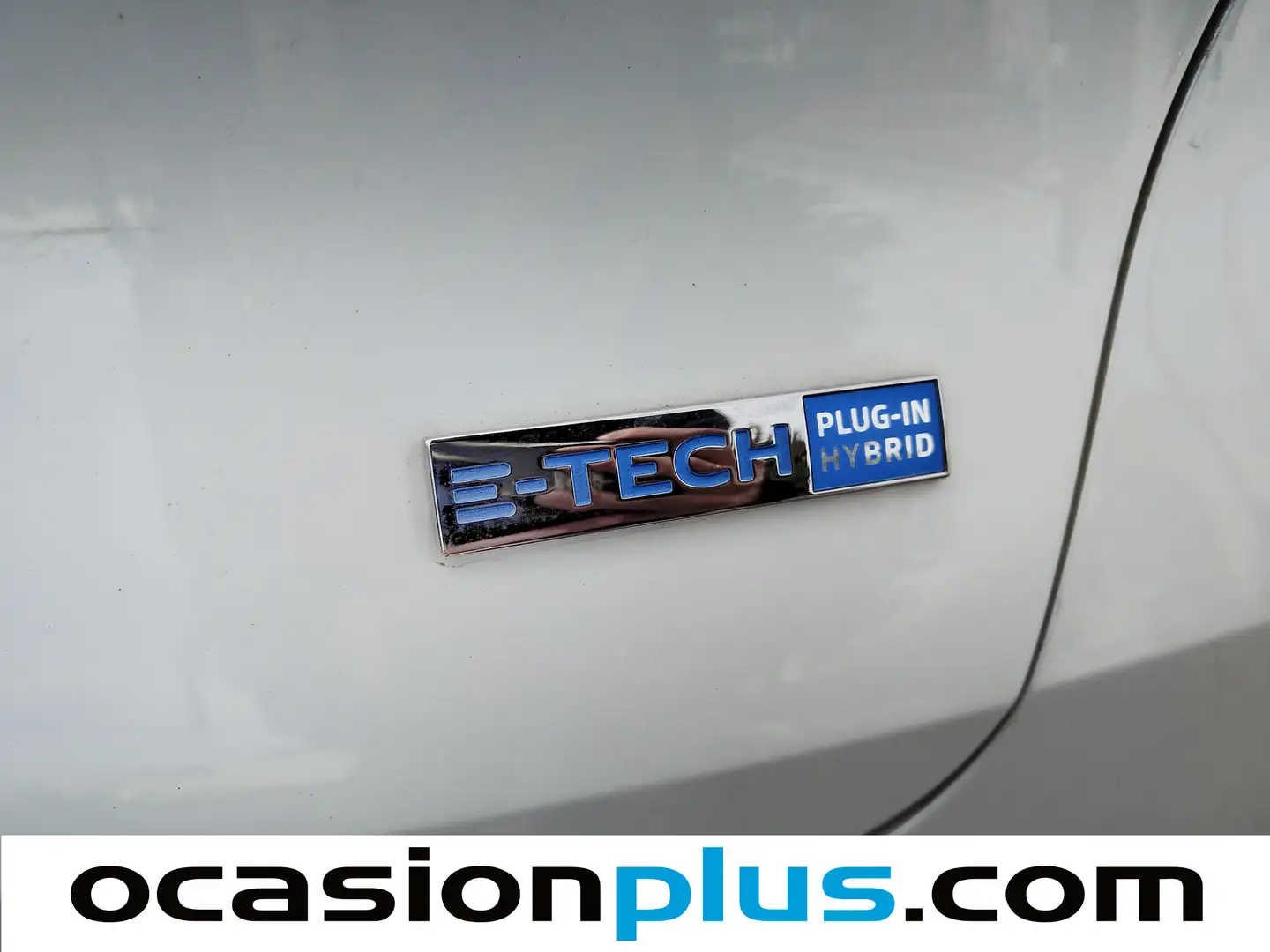 Foto Renault Captur Renault Captur E-TECH PHEV 160 Fast Track (160 CV)