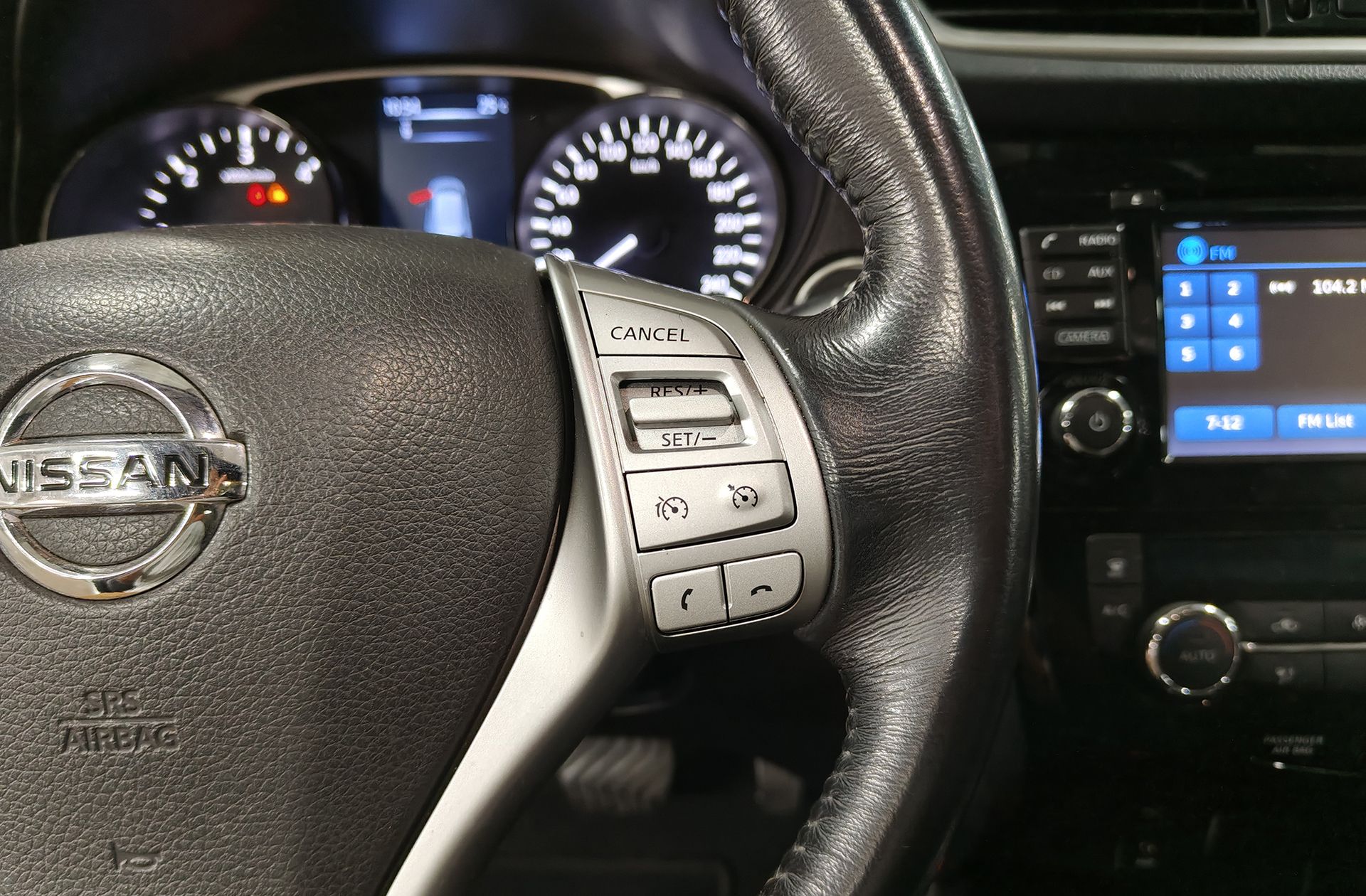 Nissan X-Trail dCi 130 Tekna 4x2 XTronic 7 plazas - foto 29