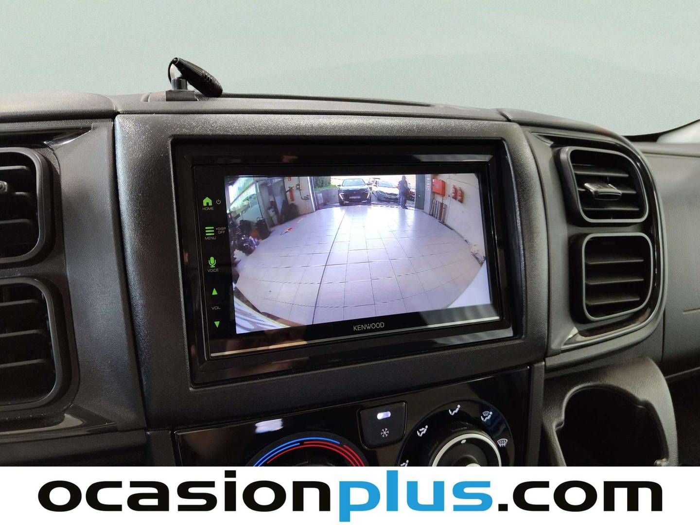 Equipamiento del Benimar BENIVAN Benimar BENIVAN B120 ES (140 CV) 4 Plazas