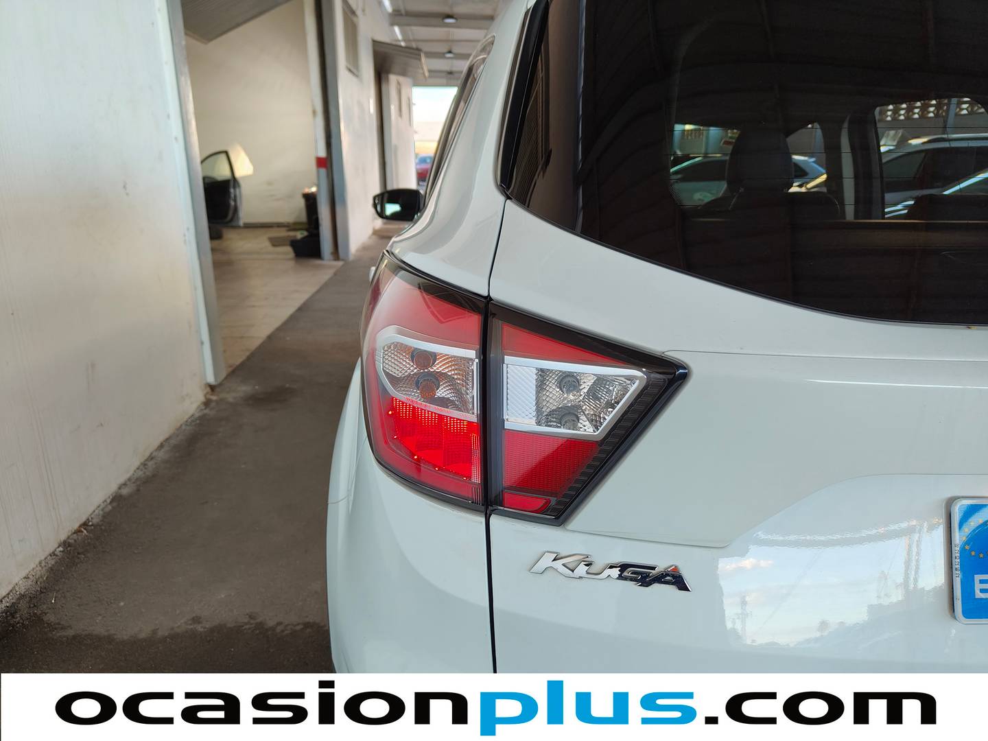 Foto Ford Kuga Ford Kuga 1.5 TDCI S&S Titanium 4x2 Auto (120 CV)