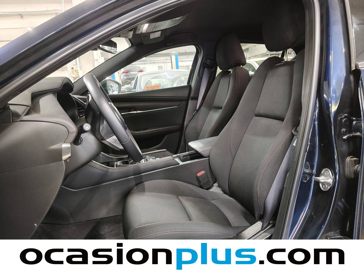 Foto asientos delanteros Mazda Mazda3 Mazda Mazda 3 2.0 e-SKYACTIV-G Homura (122 CV)
