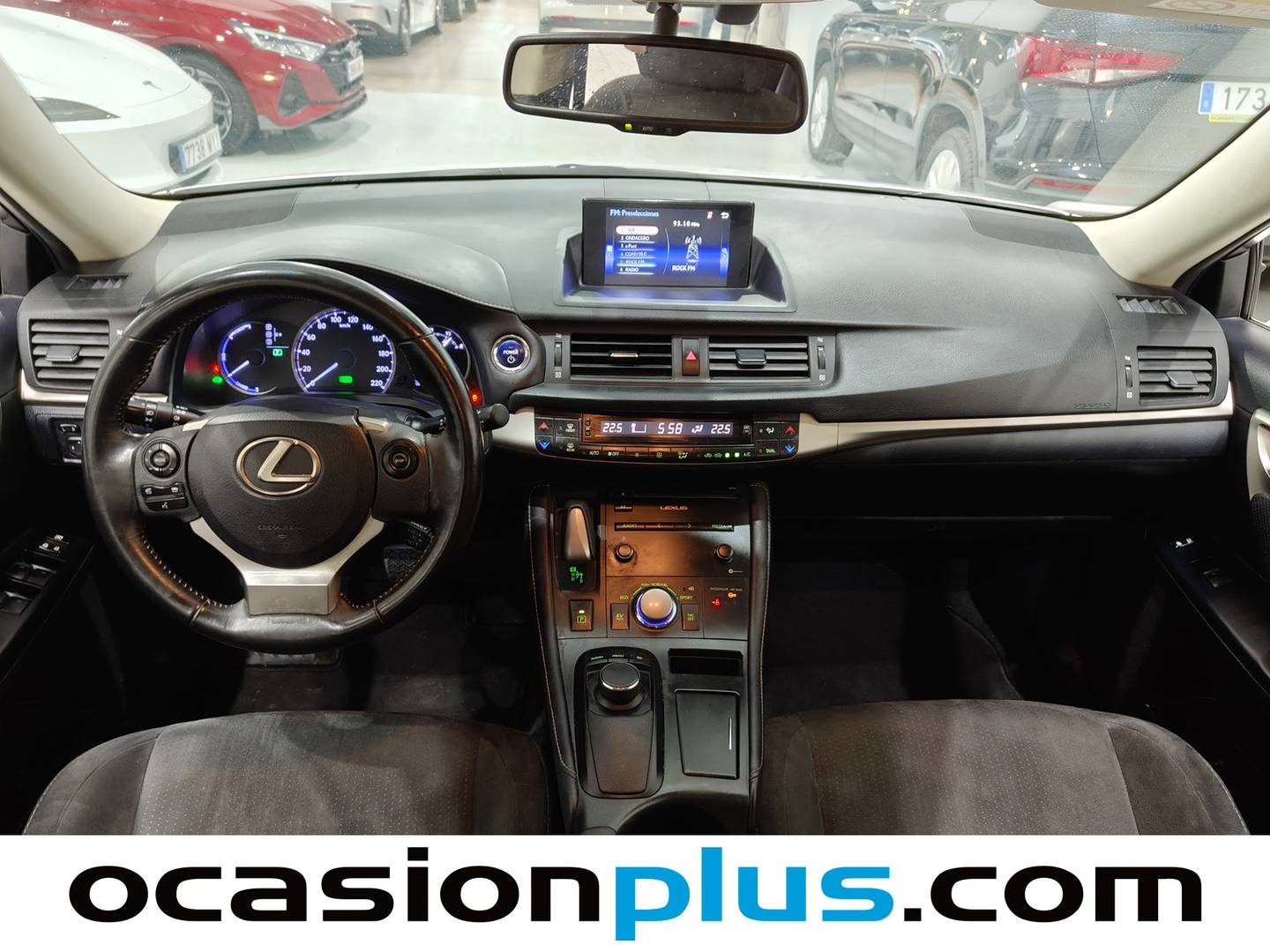 Foto Lexus CT Lexus CT 200h Business  (136 CV)