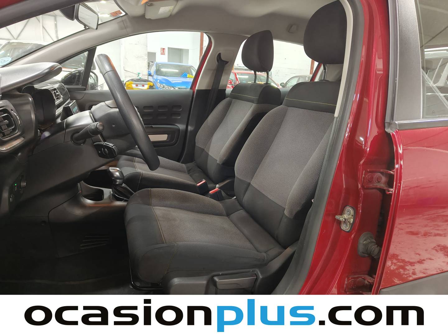 Foto asientos delanteros Citroën C3 Citroën C3 PureTech 110 Feel EAT6 (110 CV)