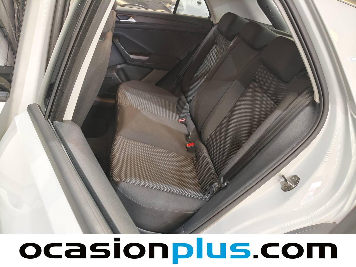 Foto Volkswagen T-Roc Volkswagen T-Roc 2.0 TDI (115 CV)