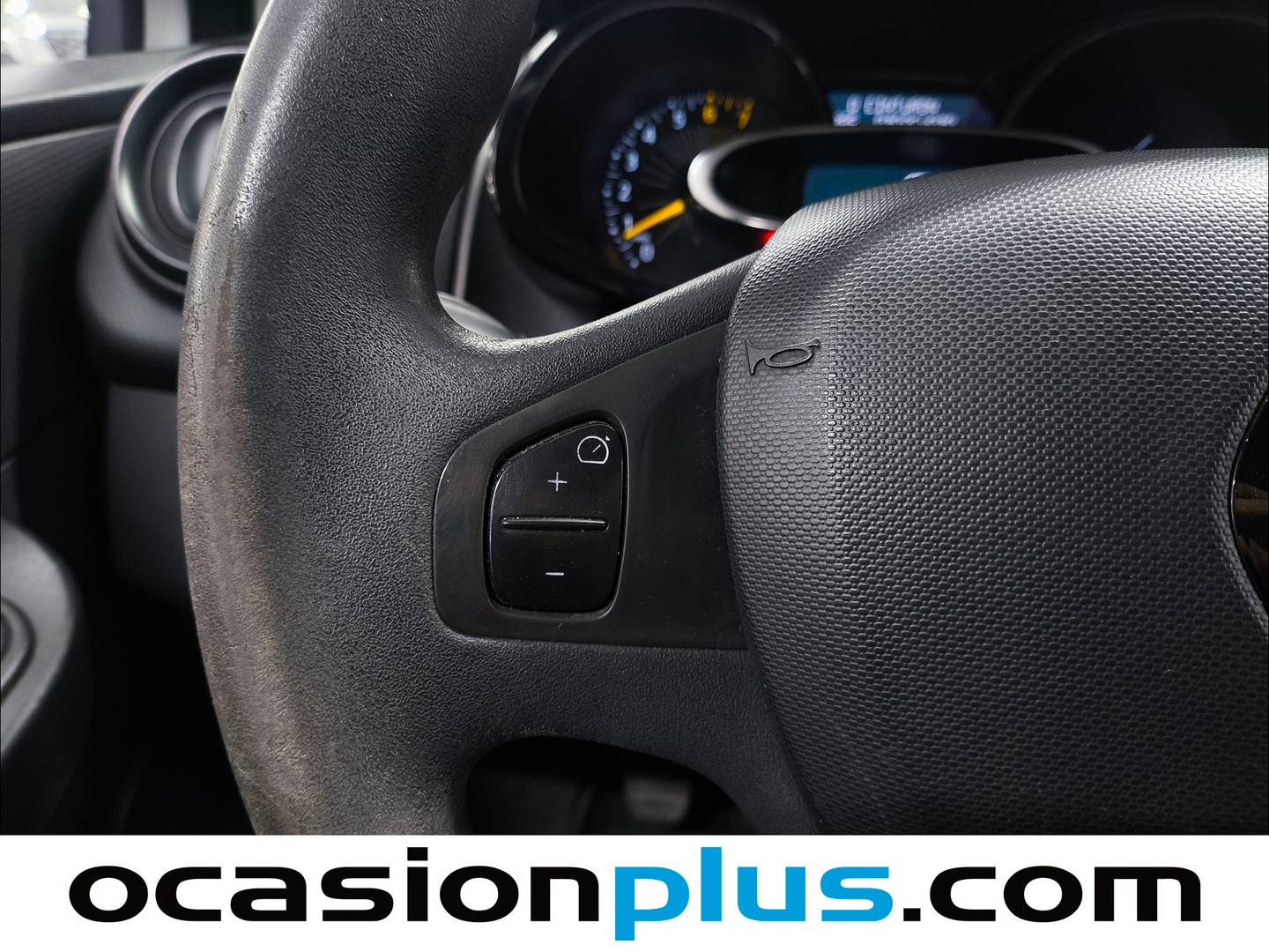 Renault Clio Renault Clio Sport Tourer 1.2 16V Authentique E6 (75 CV) de ocasión