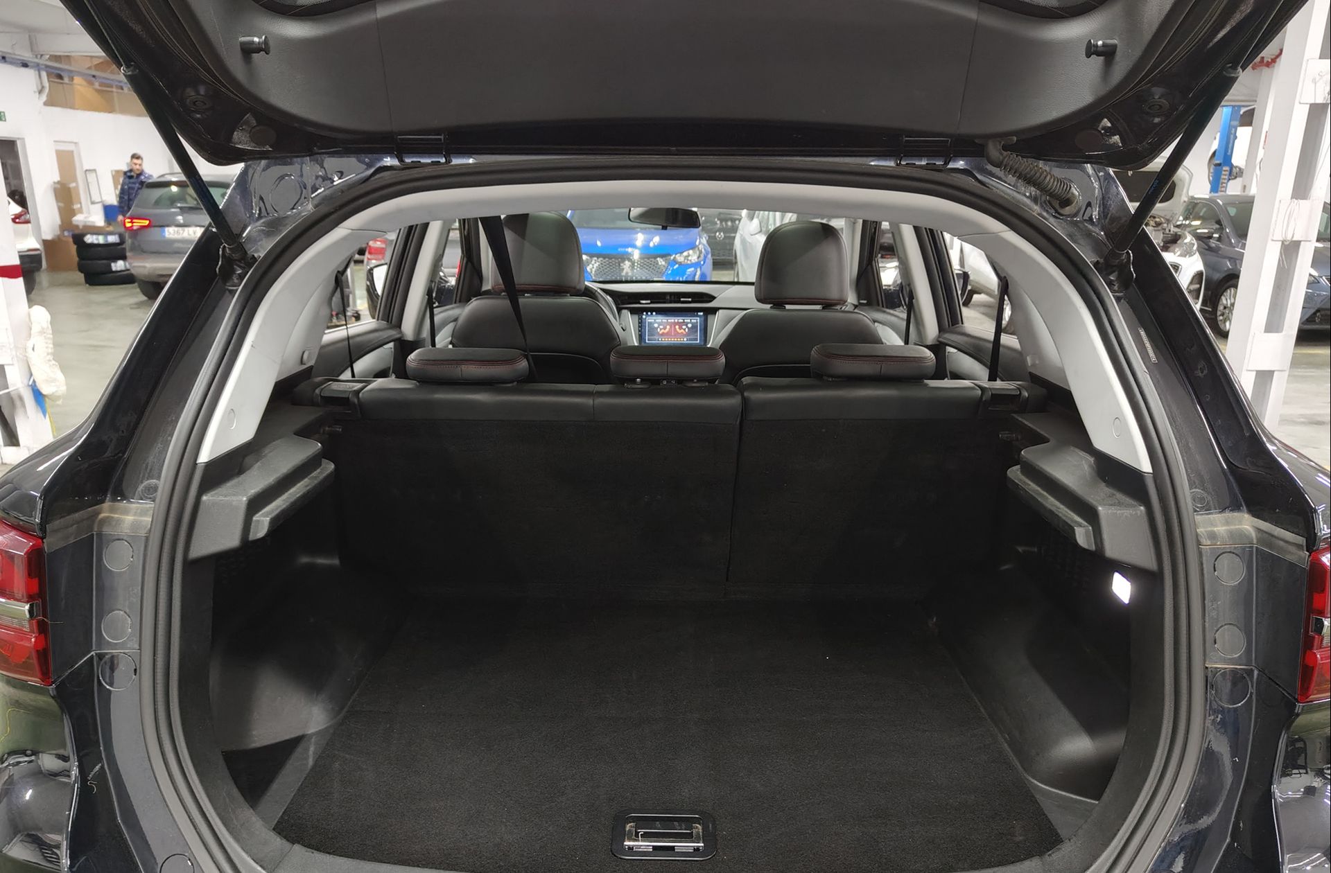 SWM G01 1.5T Luxury - foto 14