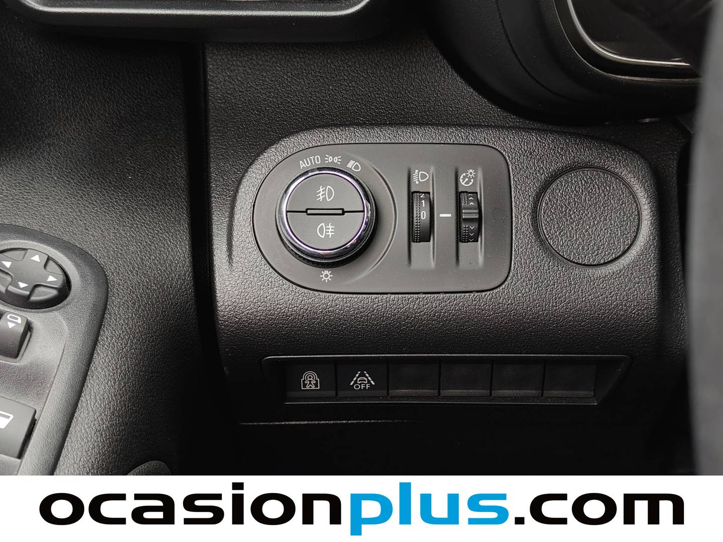 Foto Opel Combo Life Opel Combo Life 1.2 T S/S Elegance L Auto (130 CV)