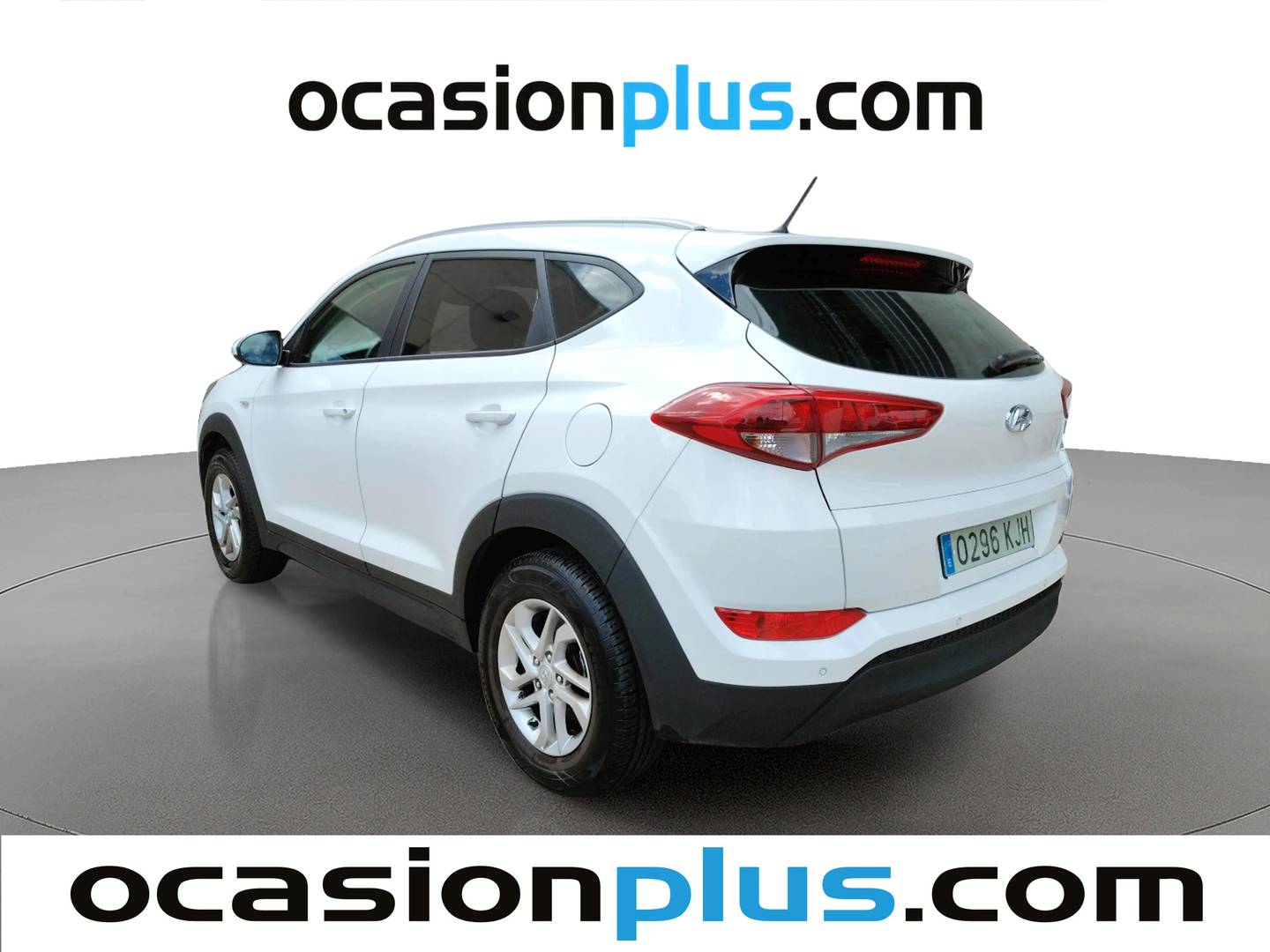 Foto trasera Hyundai Tucson Hyundai Tucson 1.6 GDI BlueDrive Essence 4x2 (131 CV) izquierda