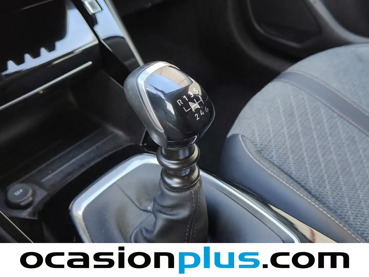 Foto Peugeot 208 Peugeot 208 PureTech 100 Allure (100 CV)