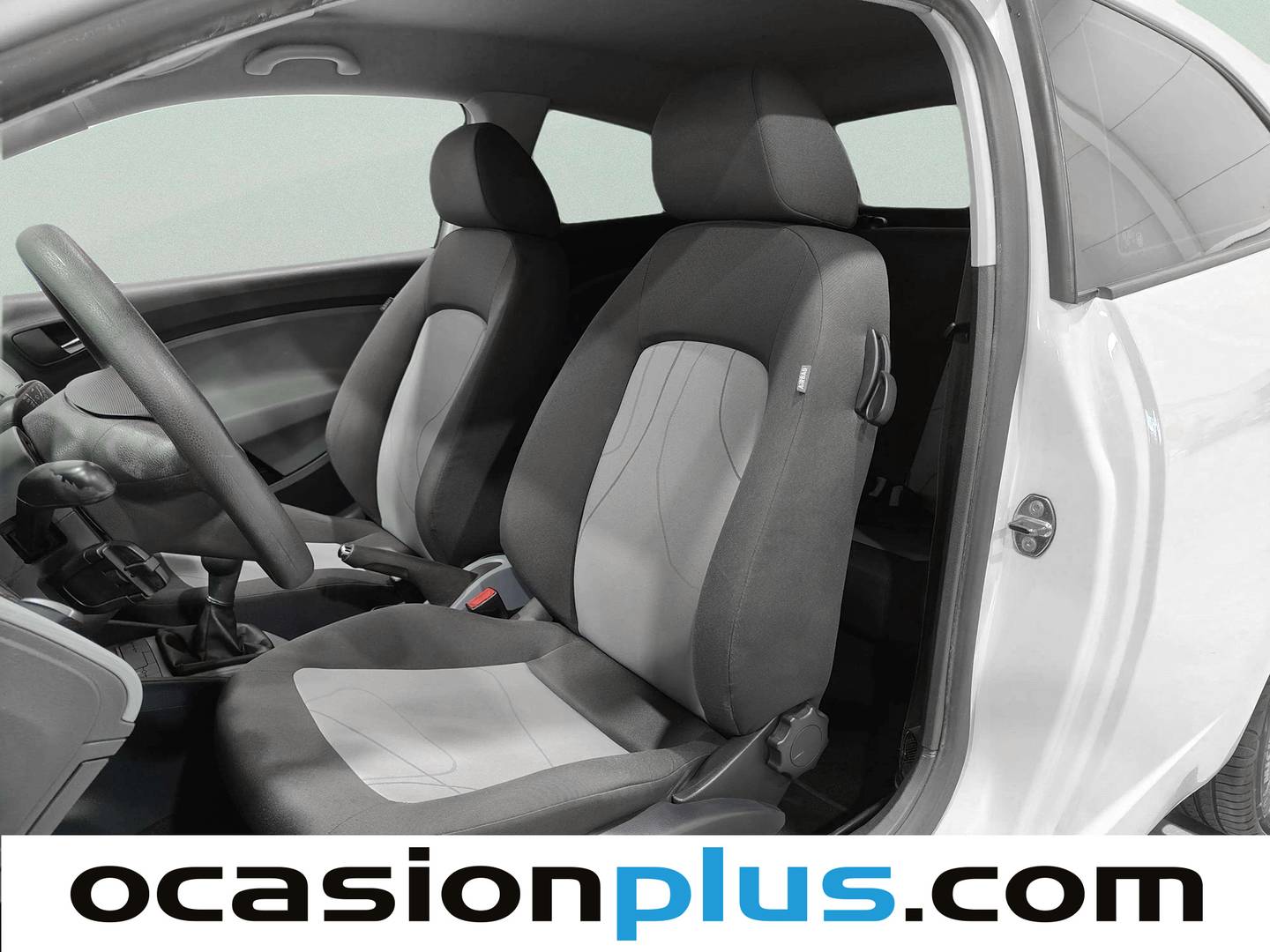 Foto asientos delanteros Seat Ibiza Seat Ibiza SC 1.6 TDI Reference (90 CV)