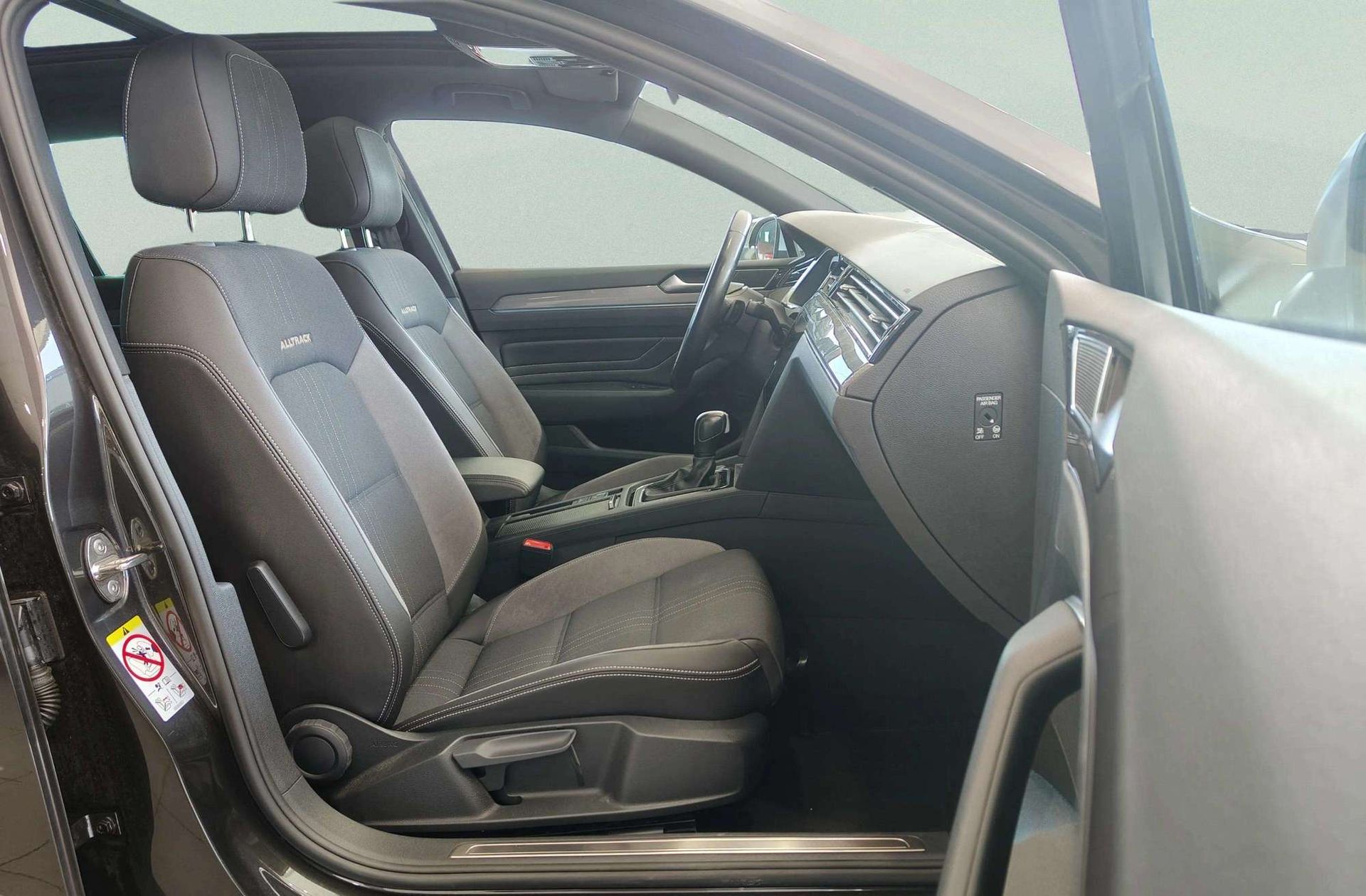 Volkswagen Passat Alltrack 2.0 TDI 4Motion DSG - foto 24
