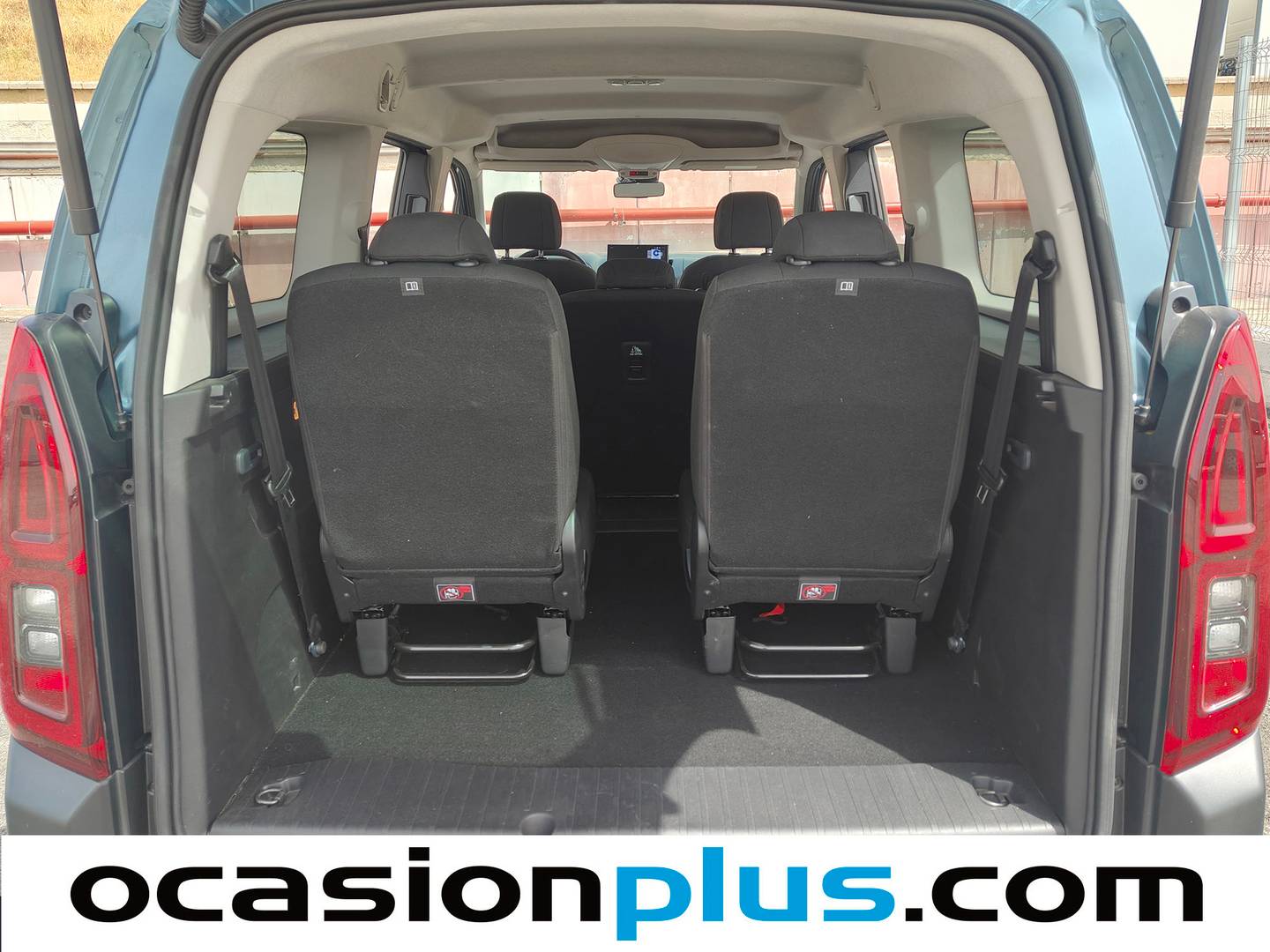 Fotos maletero Citroën Berlingo Citroën Berlingo BlueHDi 130 S&S Talla XL Plus (130 CV) 7 Plazas