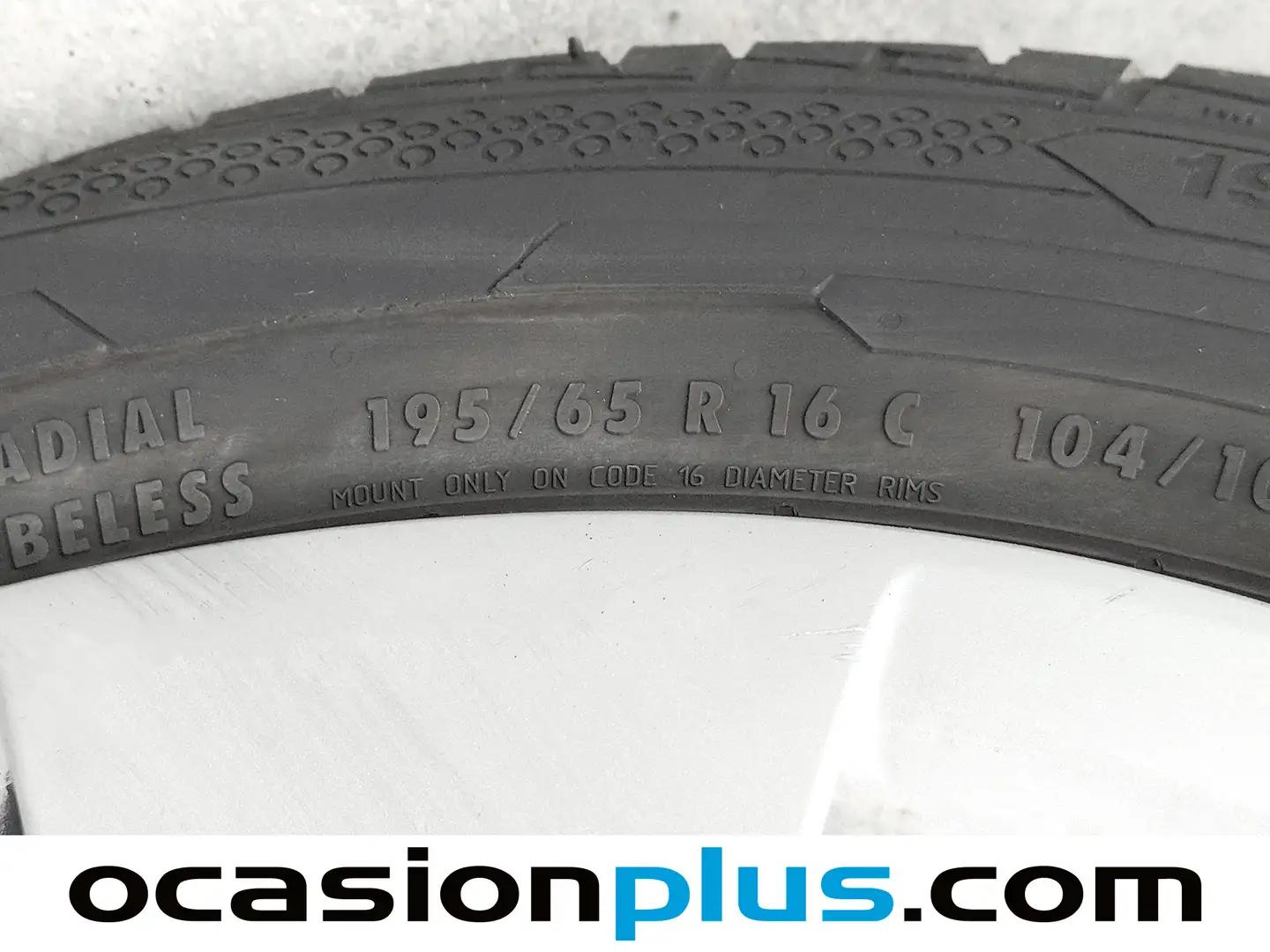 Foto Mercedes Vito Mercedes-Benz Vito Furgon 110 CDI Pro larga (102 CV)