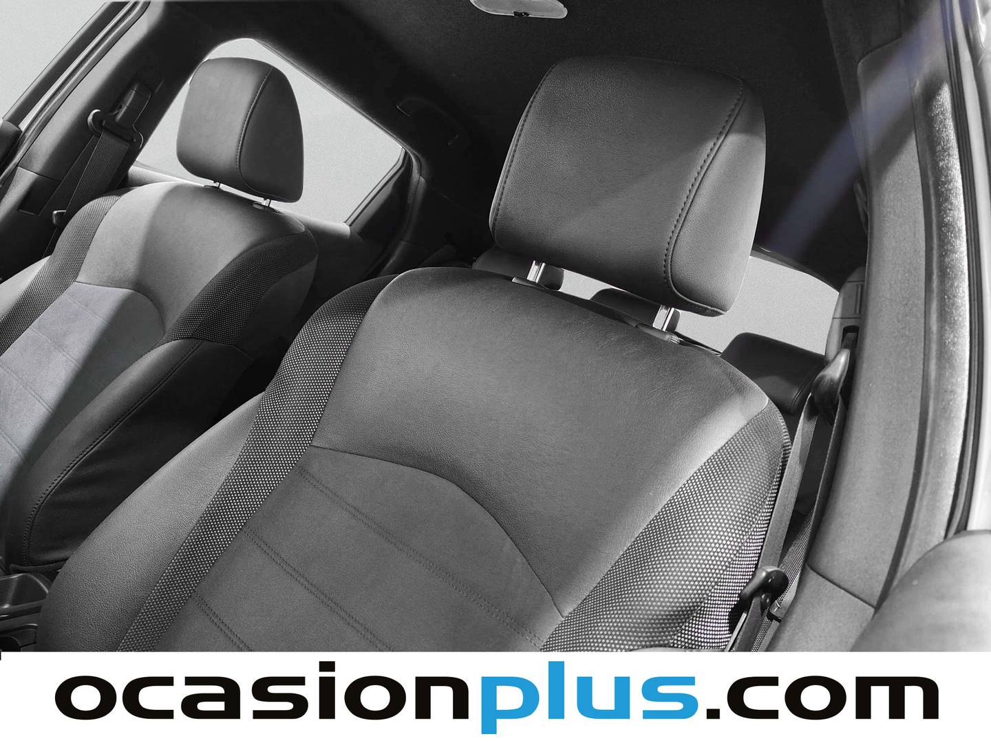 Extras del Nissan JUKE Nissan Juke 1.2 DIG-T N-Connecta 4x2 (115 CV)