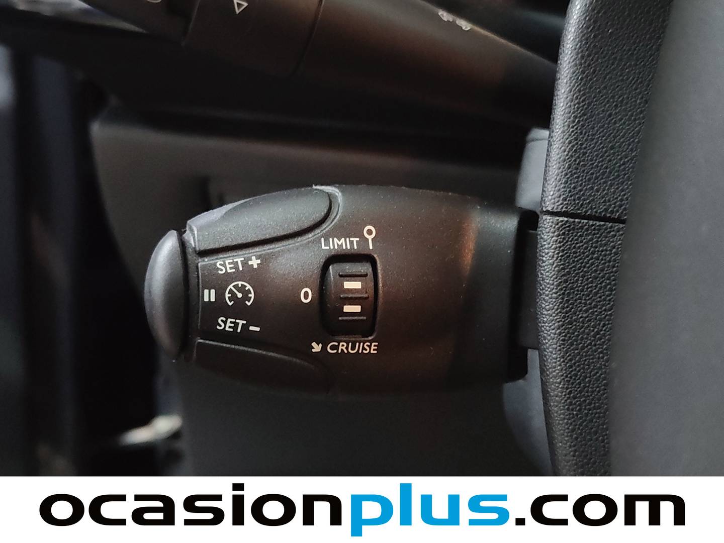 Equipamiento del Citroën C3 Citroën C3 PureTech 82 Collection (82 CV)