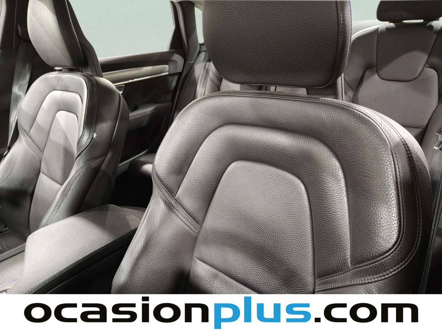 Foto Volvo S90 Volvo S90 2.0 D4 Momentum Auto (190 CV)