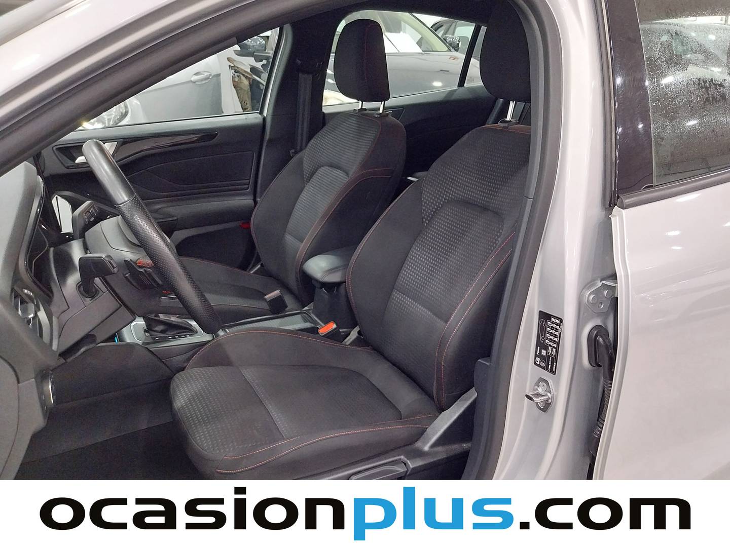 Foto Ford Focus Ford Focus 1.0 Ecoboost MHEV ST-Line Auto  (125 CV)