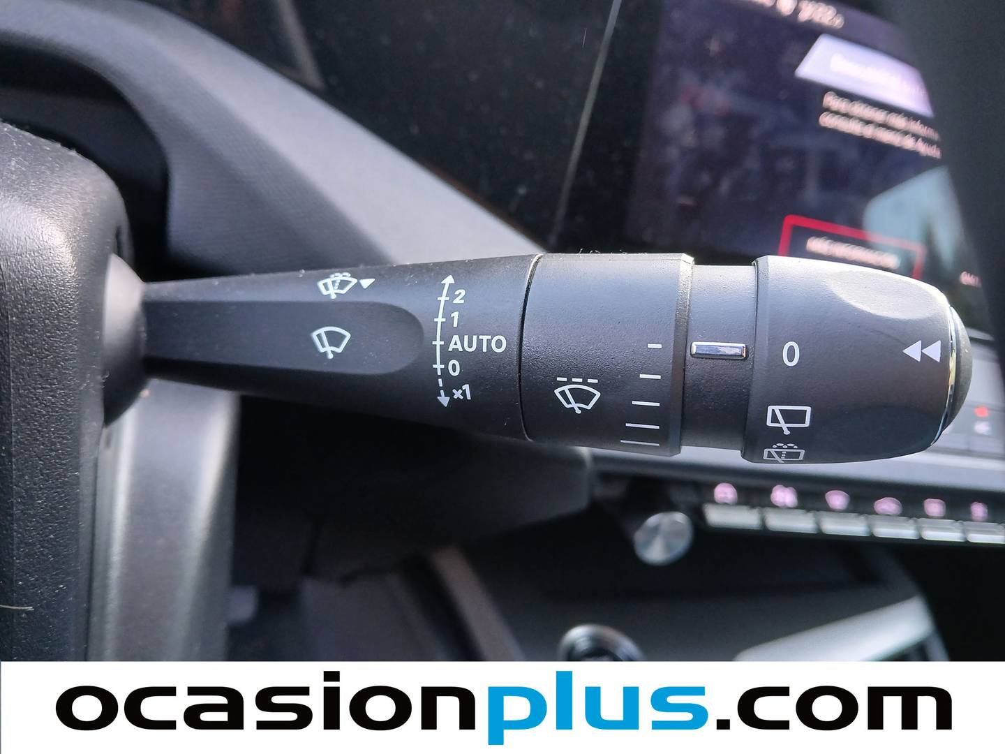 Foto Peugeot 308 Peugeot 308 Allure Hybrid eDCS6 (145 CV)