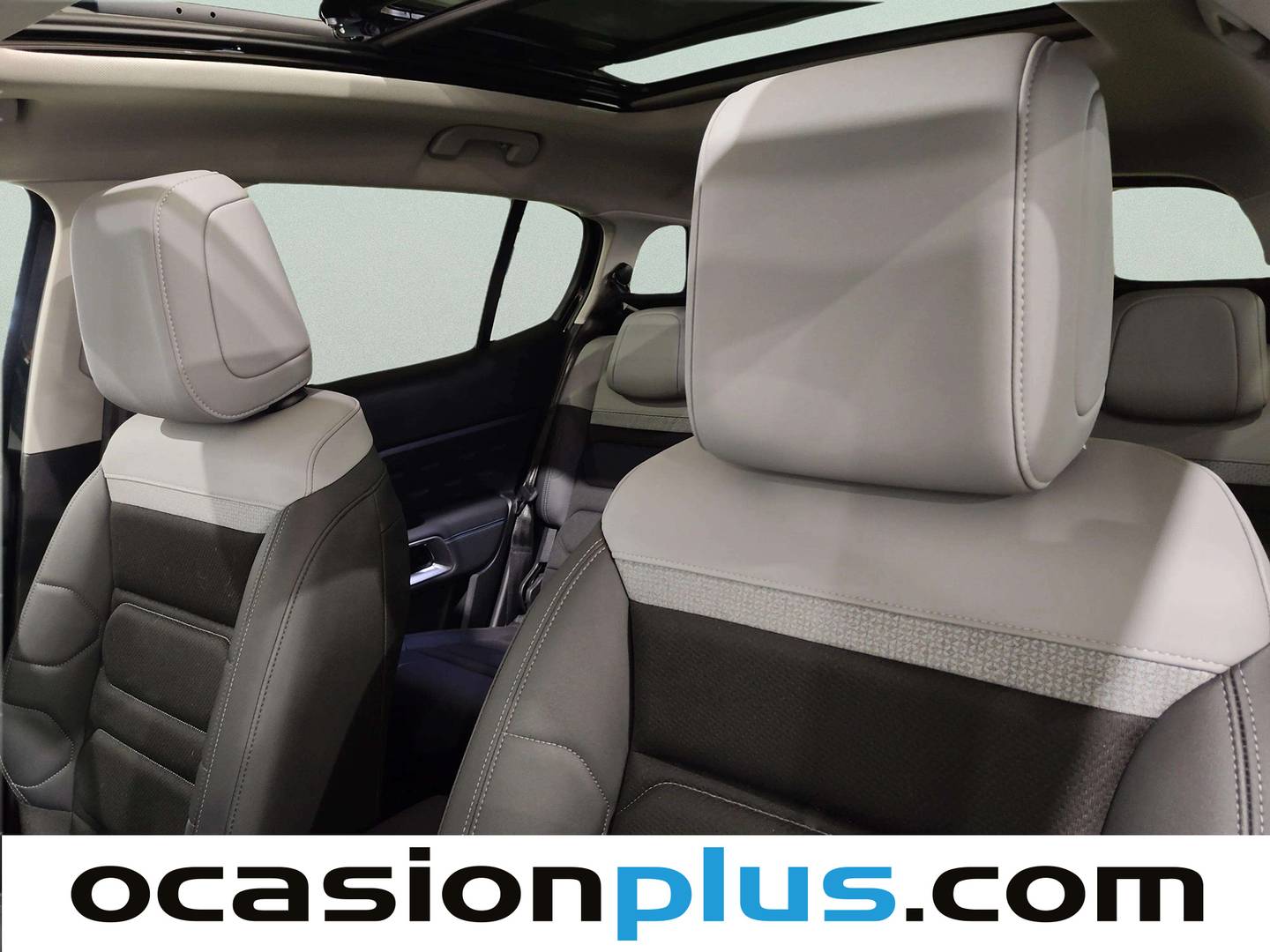 Equipamiento del Citroën C5 Aircross Citroen C5 Aircross Plug-in Hybrid Max e-EAT8 (180 CV)