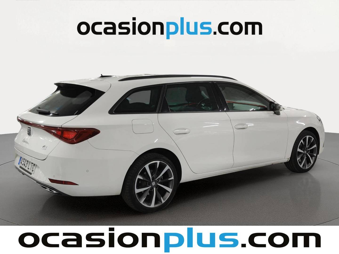 Foto trasera Seat León Seat León ST 1.4 e-Hybrid S&S FR Go XL DSG (204 CV) derecha