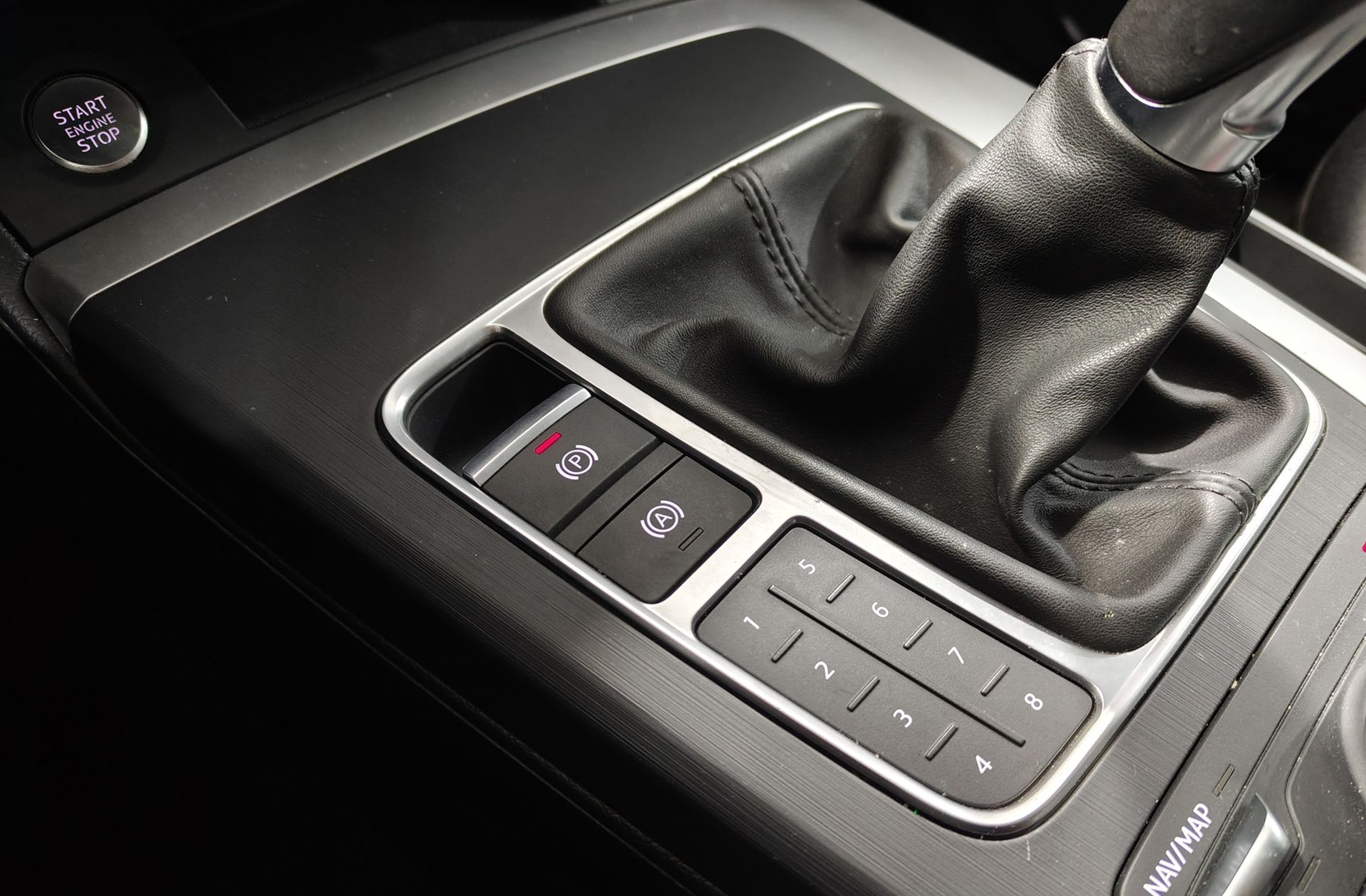 Audi Q5 Advanced 2.0 TDI - foto 31