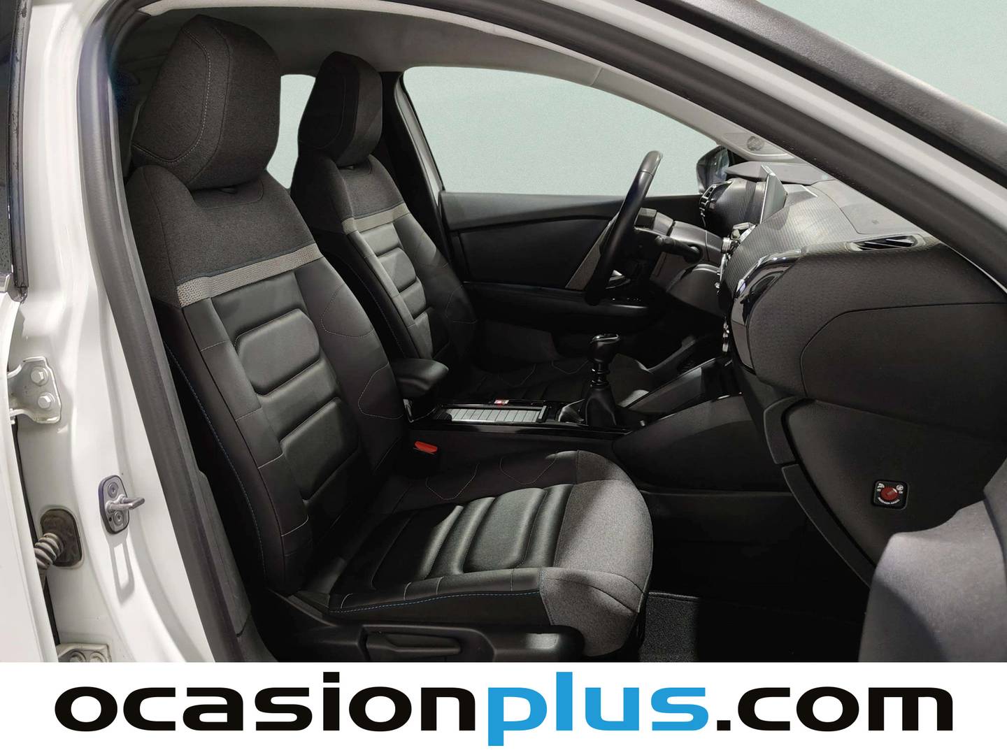 Foto Citroën C4 Citroen C4 PureTech 130 S&S Shine (130 CV)