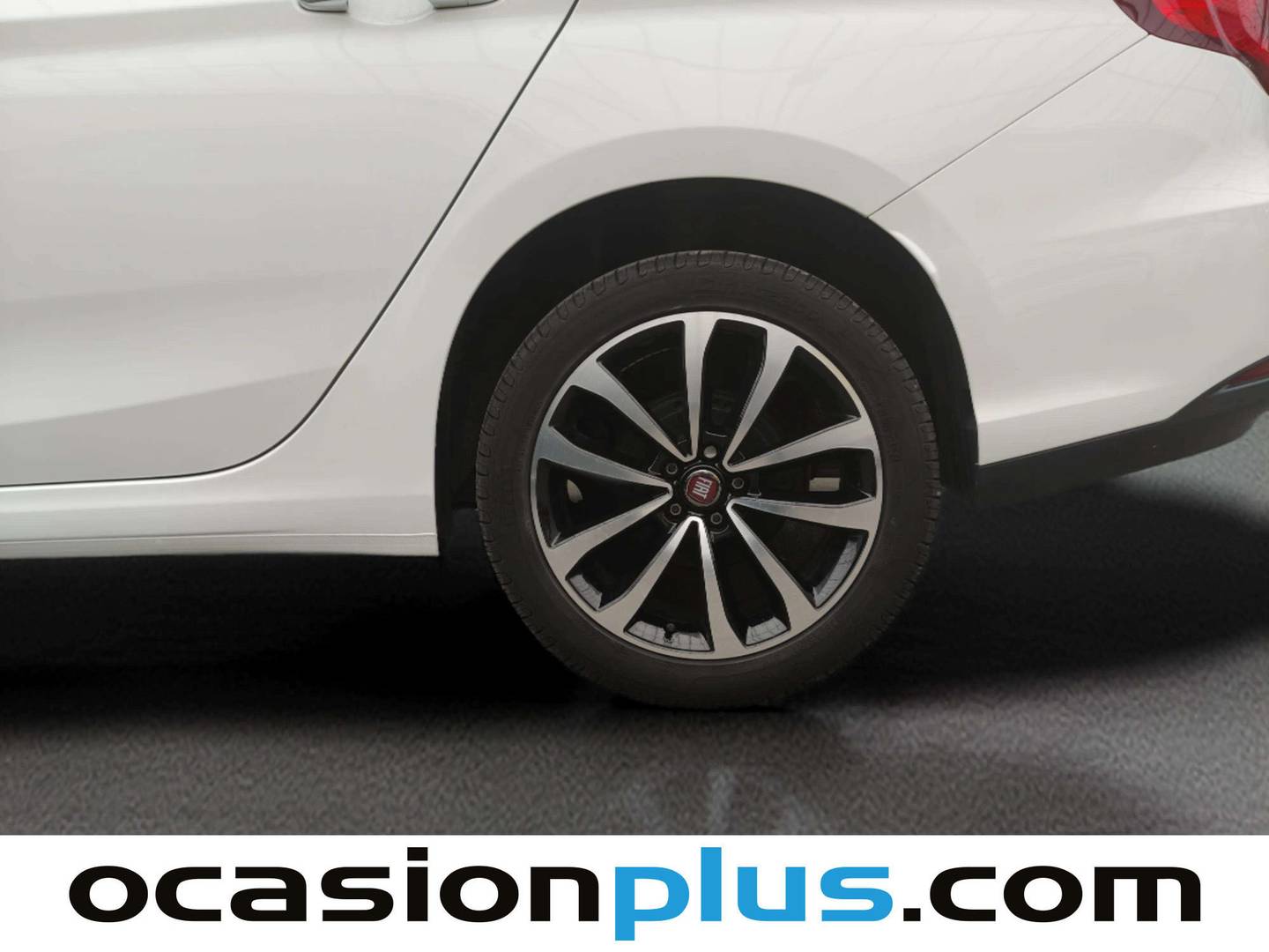 Acabados Fiat Tipo Fiat Tipo 1.4 16v Lounge (95 CV)