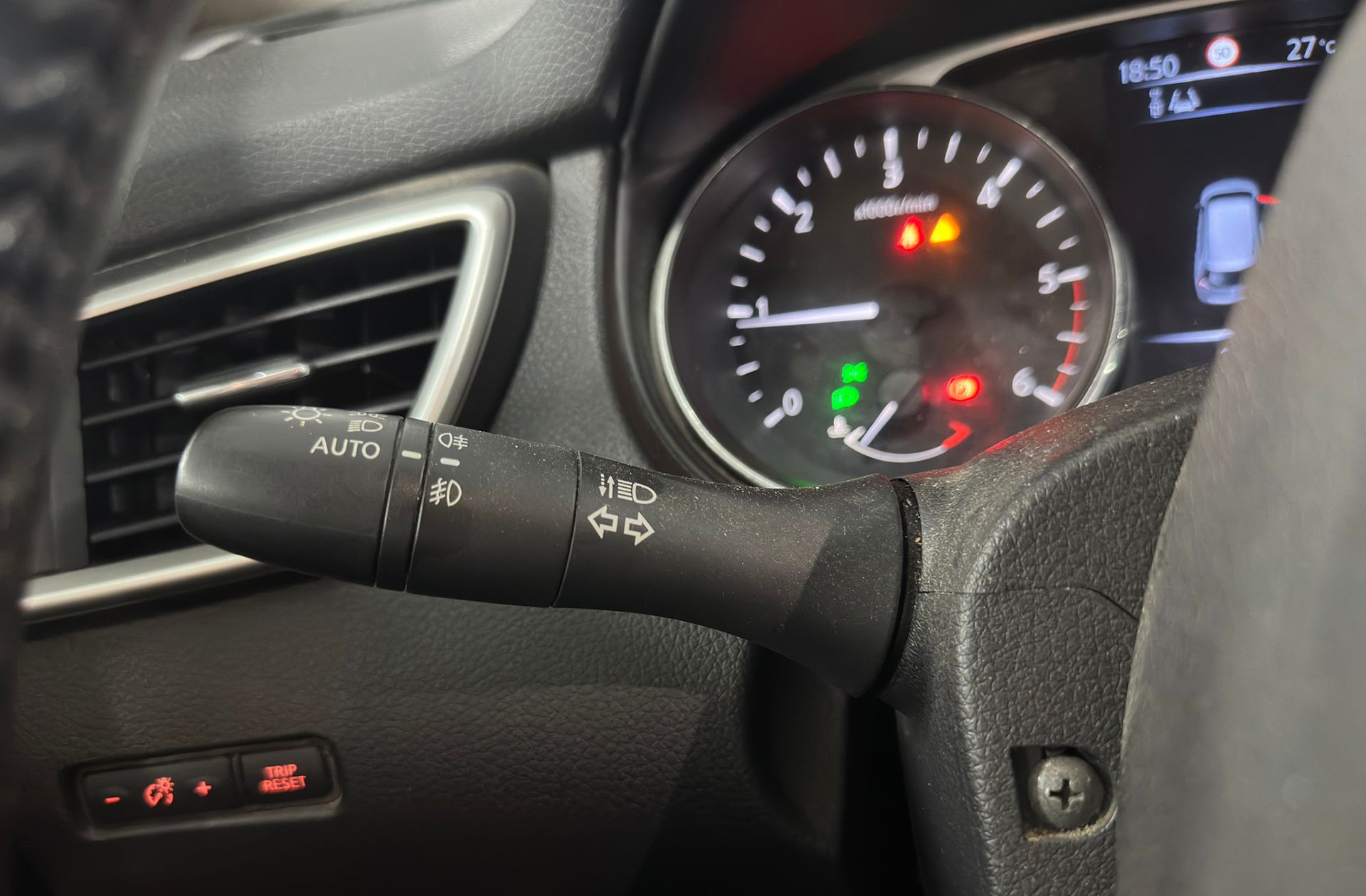 Nissan X-Trail dCi 130 N-Connecta - foto 25